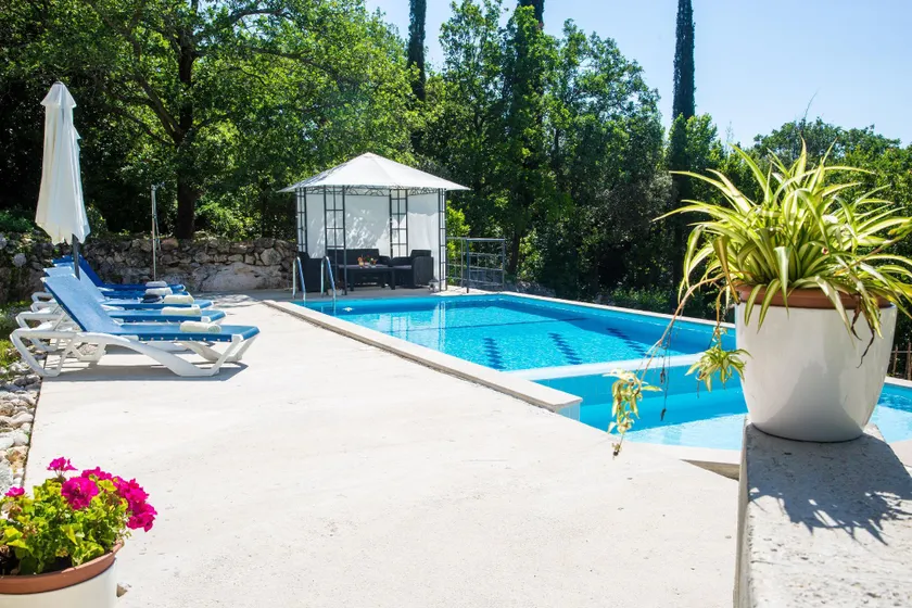 Villa Luce Konavoka - Villa de tres dormitorios con terraza y piscina - Image 1