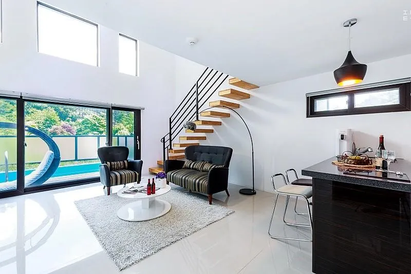 Pocheon Full Moon Pool Villa - Image 1