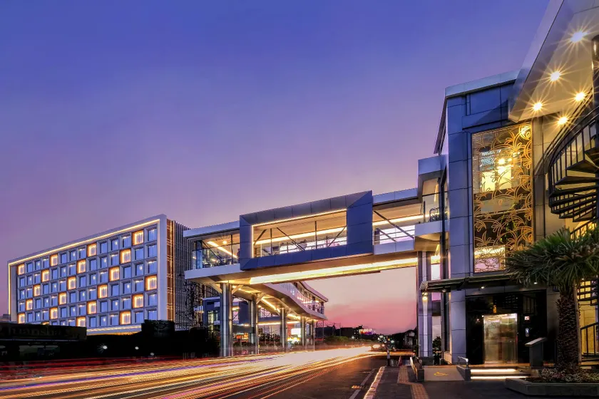 GRAMM HOTEL by Ambarrukmo Yogyakarta - Image 1
