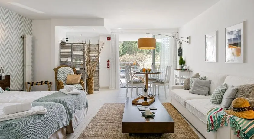 CozyHome - Cabanas - Image 1