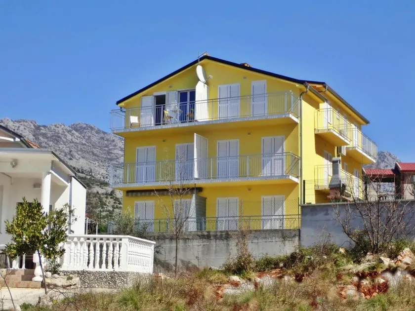 Apartment in Seline near Paklenica Park - Image 1