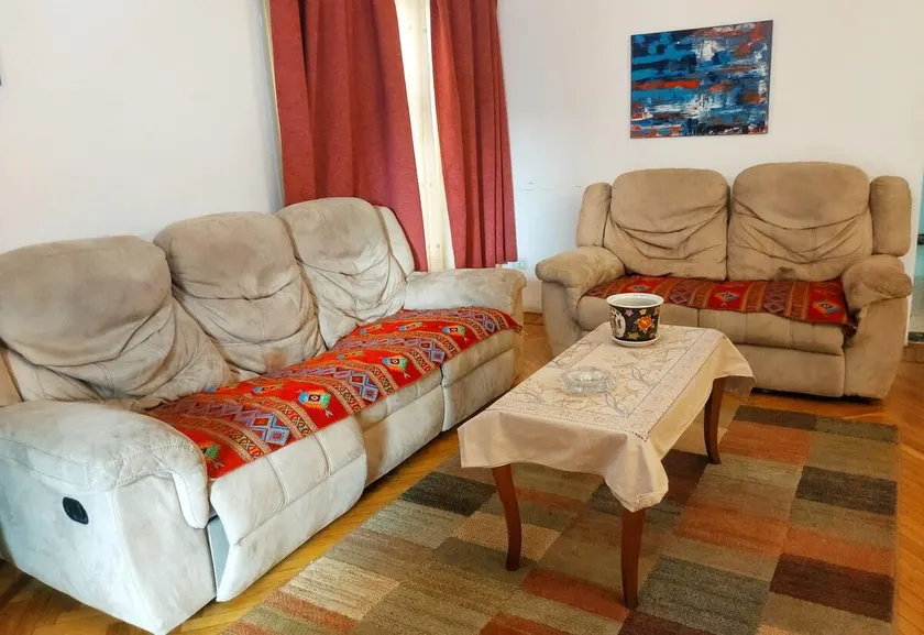Jessy Apartment Spacious 3BR Heliopolis - Image 1