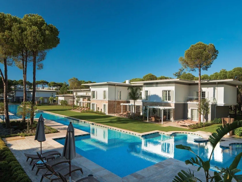 Azure Villas By Cornelia - Image 1
