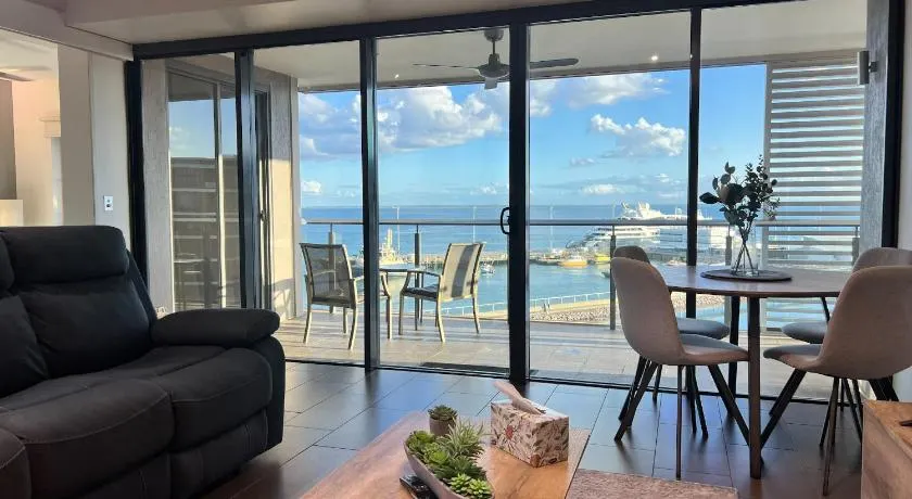 Sea Renity at Waterfront - SEAVIEW - Image 1
