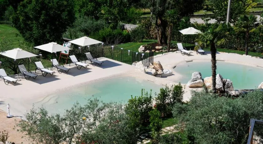 Hotel La Grotte - Image 1