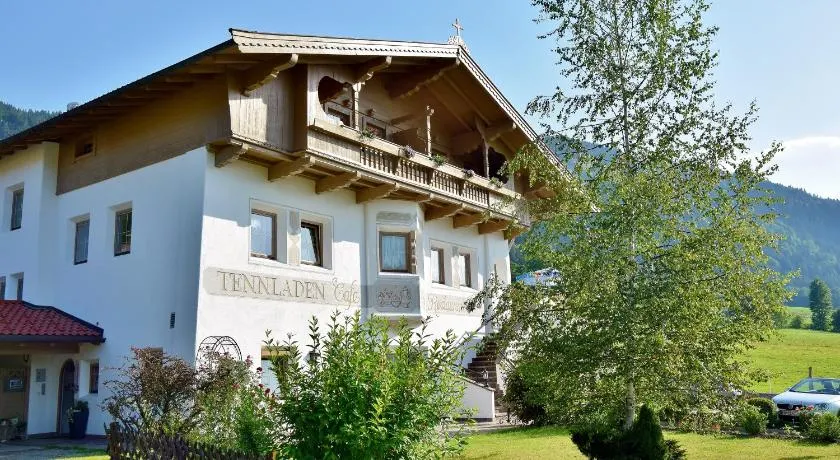 Tennladen Apartments - Image 1