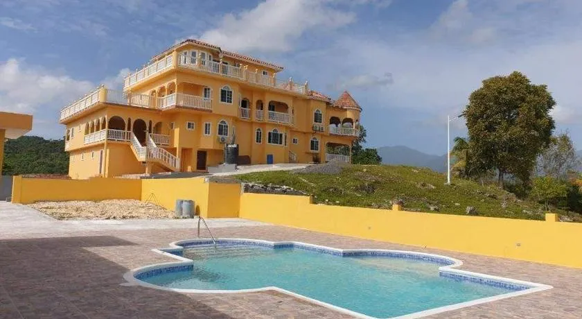 Round View Guest House - Image 1