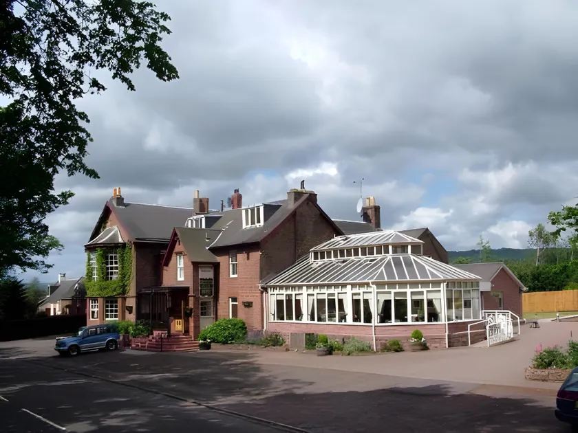 Inchture Hotel - Image 1