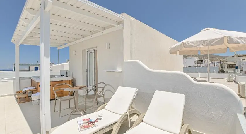 Elite Suites Naxos - Image 1