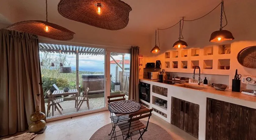 Chicken Raiser Cabin Unique Ocean View with Hot Tub - Image 1