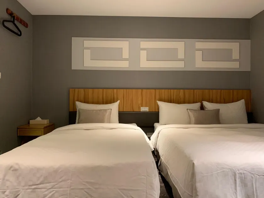 YES Inn - Image 1