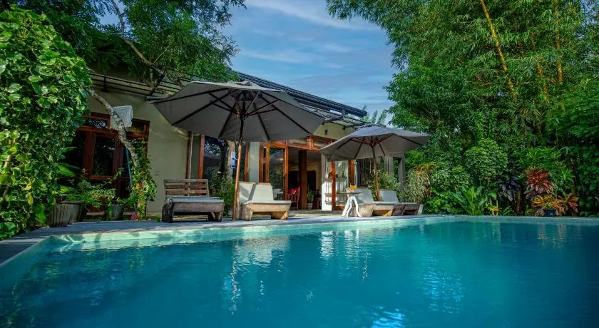 Tea house villa - Image 1