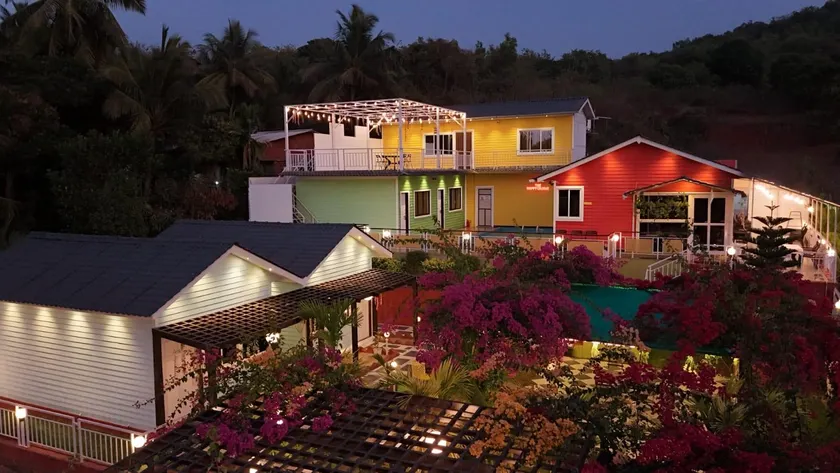 The Happy Cabins - Image 1