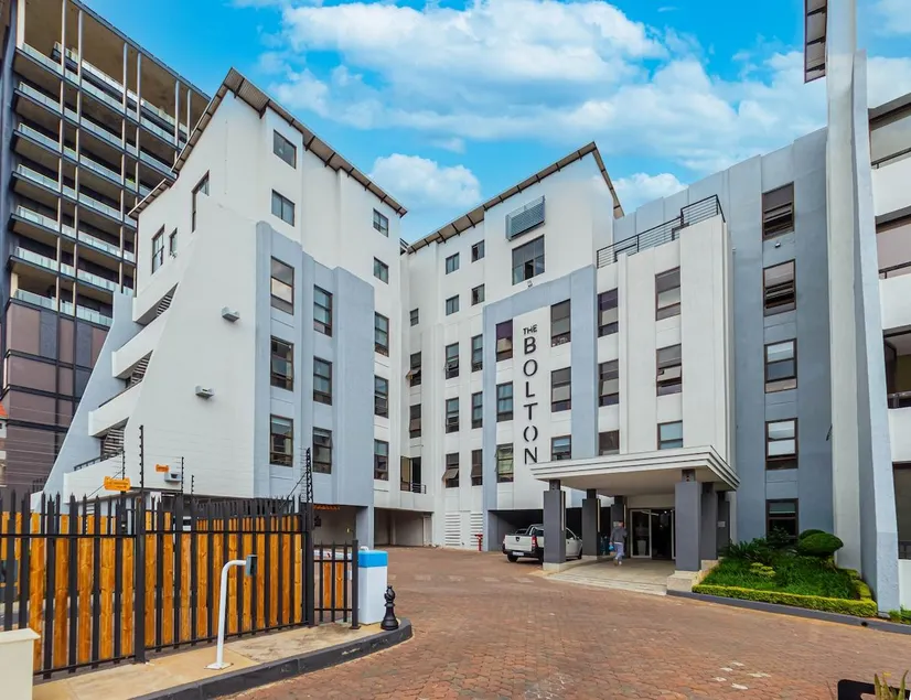 The Bolton serviced apartments Rosebank - Image 1