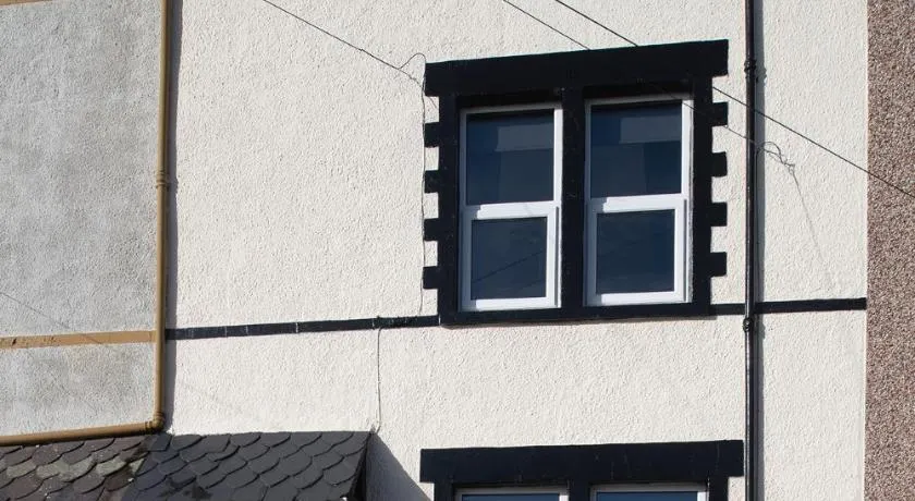 Orme Lodge - Image 1