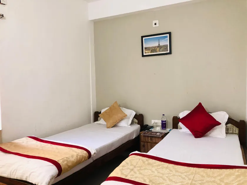 Satiya Guest House - Image 1