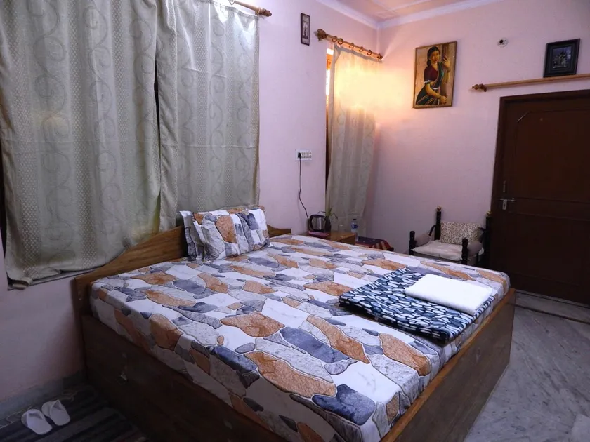 Jaipur Homestay - Image 1
