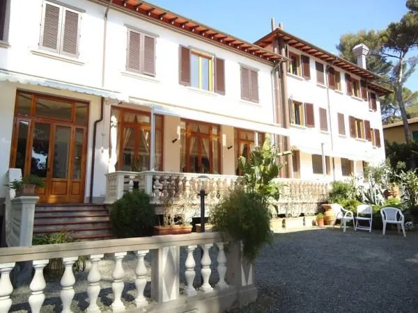 Hotel Tirreno - Image 1