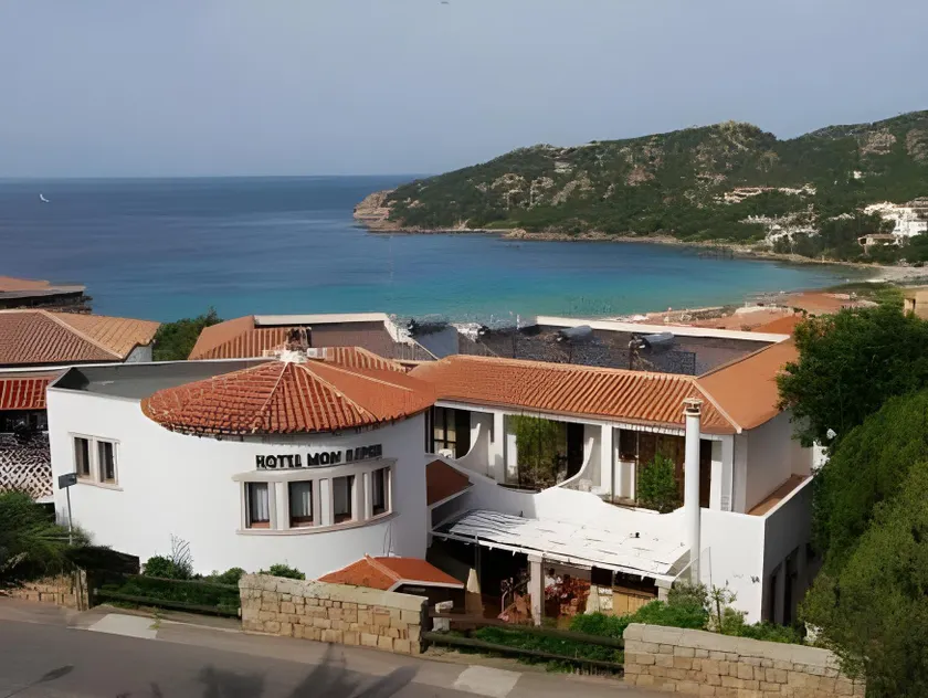 Hotel Mon Repos - Image 1