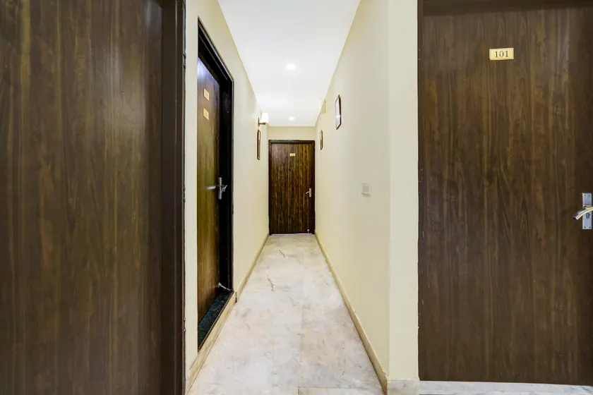 Collection O My Hotel Daksh - Image 1