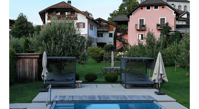 Der Unterwirt Guesthouse - Pool & JRE Restaurant - Image 1