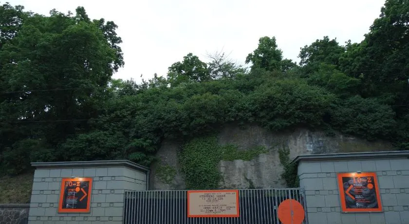 10-Z Bunker - Image 1
