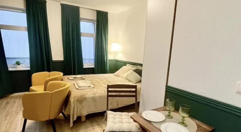 FREE Parking - Airport 5 min - Cozy apartment - Image 1
