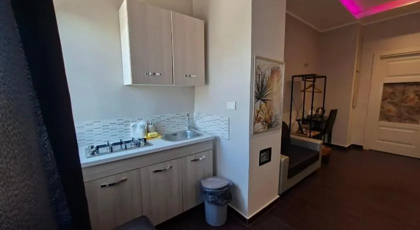 Aircraft services rooms - Image 1