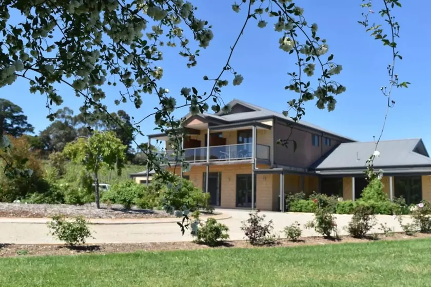 Gypsy Creek Retreat - Image 1
