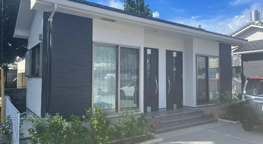 Blue House - Image 1