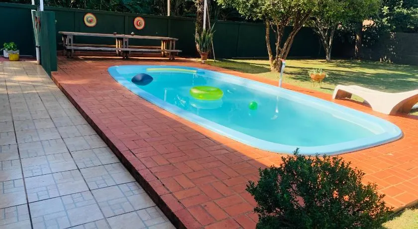 Casa Nina, com Piscina e Brinquedoteca, Super Próxima das Cataratas e Aeroporto - Image 1