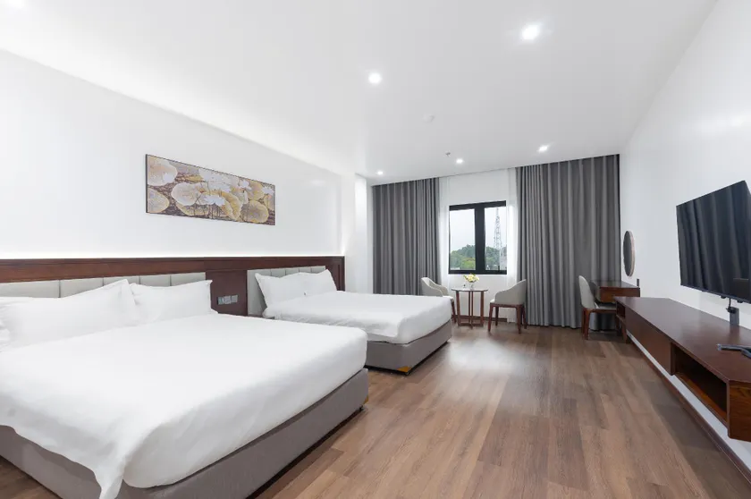 Khách sạn Kim Đồng Hotel - Image 1
