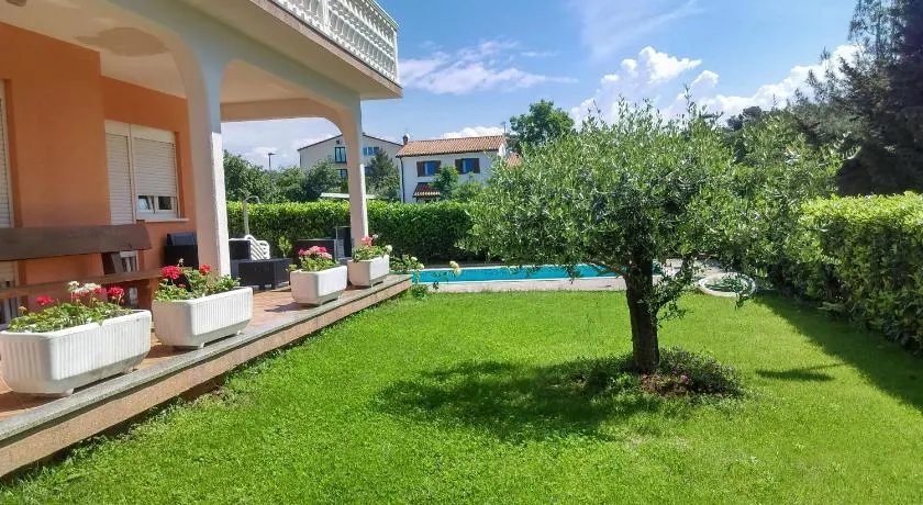 Villa Rosa - Image 1