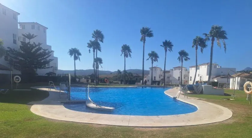Casa Feliz - Stunning 2 bed Penthouse in Manilva with pool, sea and mountain views, close to the beach and facilities - Image 1