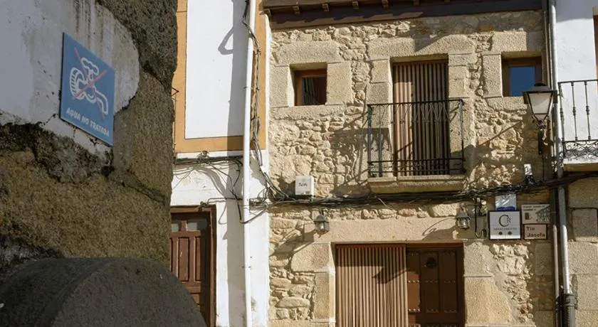 Apartamentos Rurales Tía Josefa - Image 1