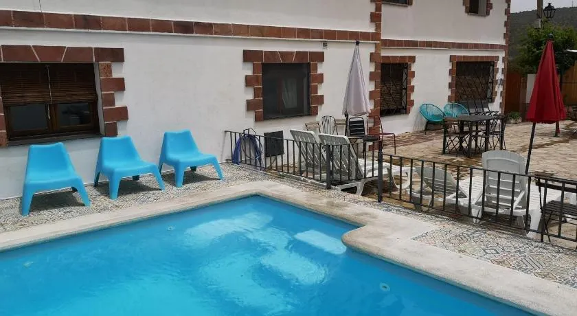 Casas del Alto Tajo - La Casa Roja - Image 1