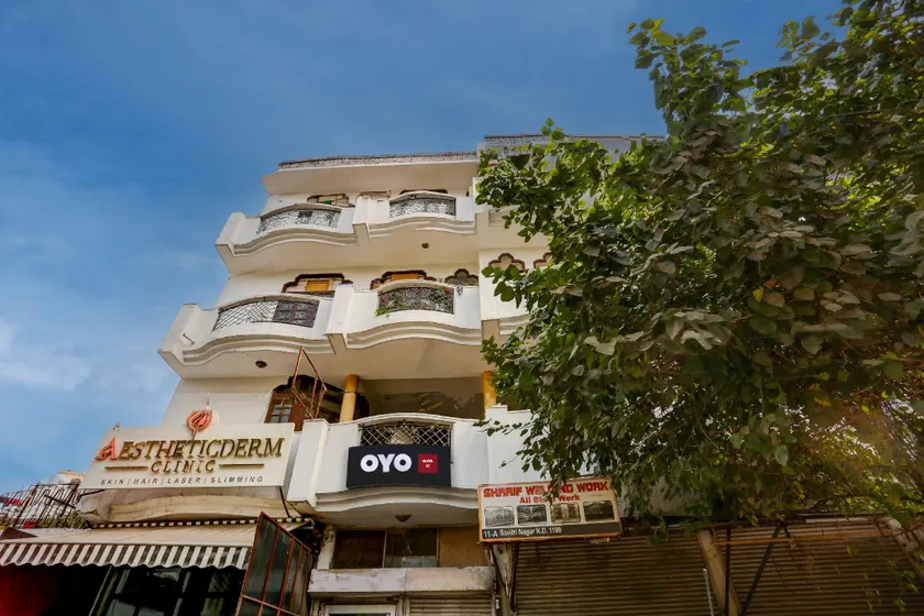 Hotel O KC - Image 1