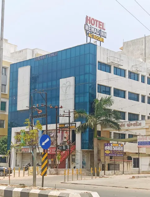 Hotel Mewad Inn - Image 1