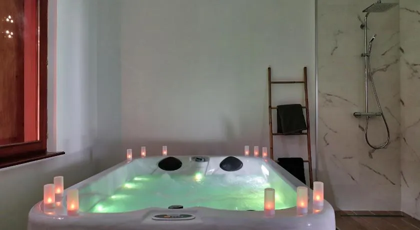 Ab gite et spa - Image 1