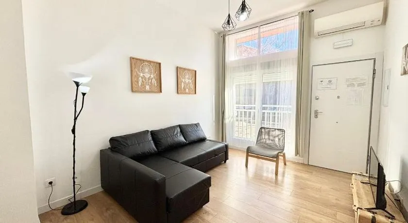 Aluche Aparment B - Image 1