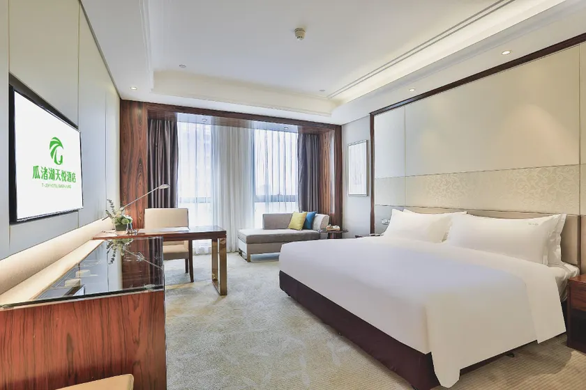 Shaoxing Guazhu Lake Tianyue Hotel (Mingzhu Square Metro Station Branch) - Image 1