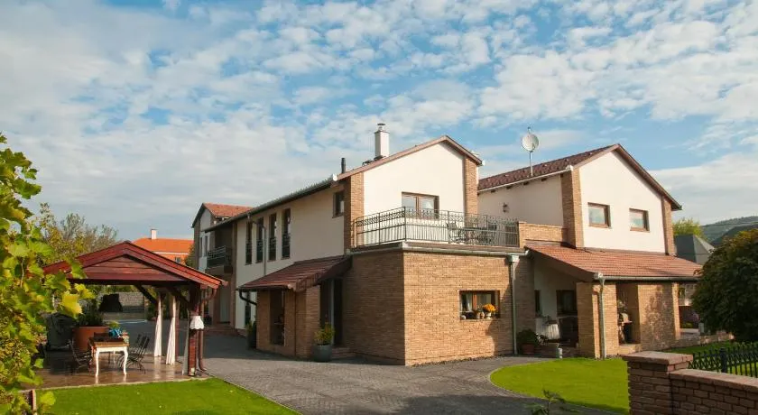 Anita Home - Image 1