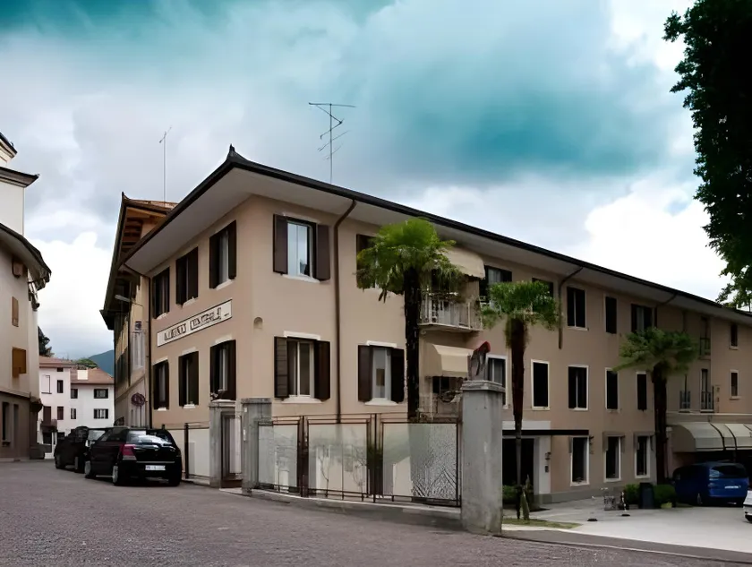 Albergo Centrale Tarcento - Image 1