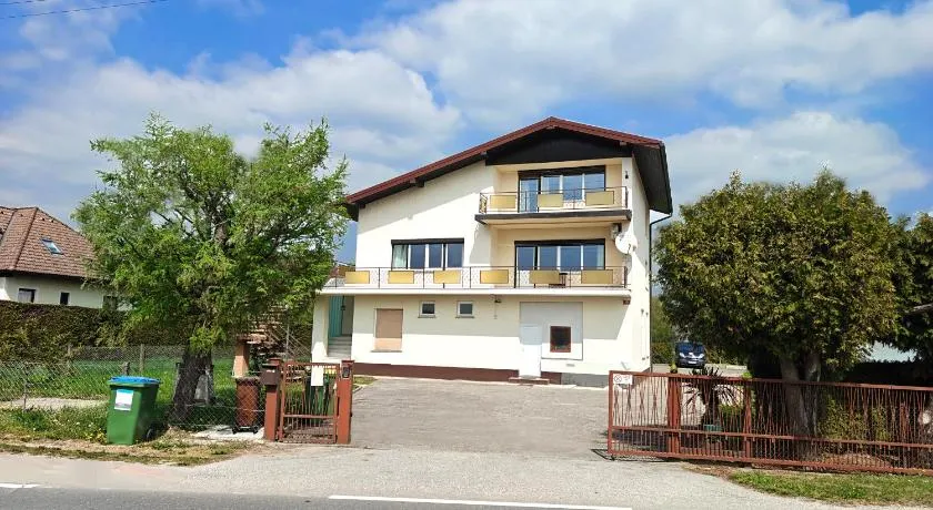Angela Hostel - Image 1