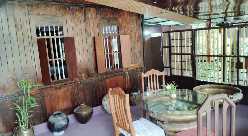 Wooden Cottage - Image 1