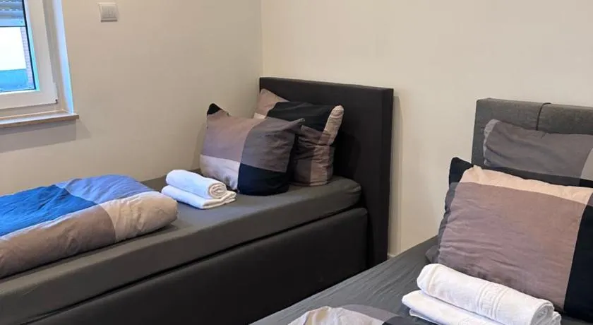SG Apartment - Image 1