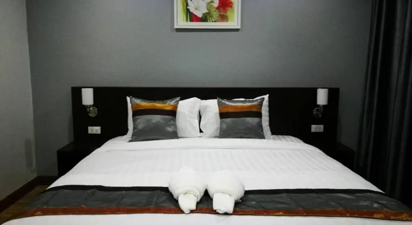 ช้างเผือกเกสต์เฮ้าส์ Changphueak Guesthouse - Image 1