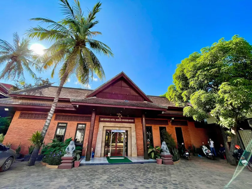 Sam Moon Hotel Angkor Wooden House - Image 1
