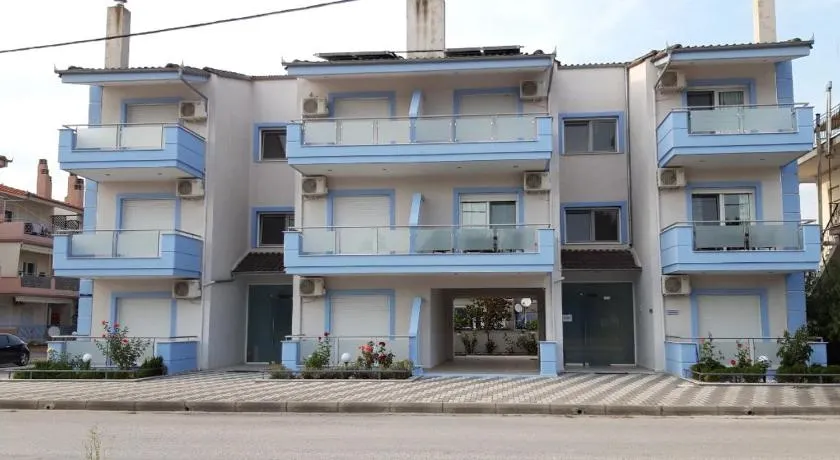 TETYK Keramoti Hotel Apartments - Image 1