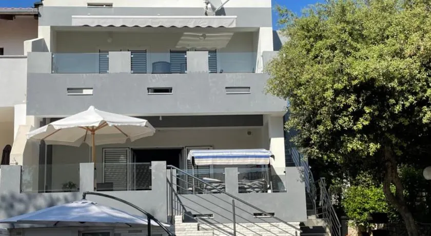 Apartments Bakula - Image 1